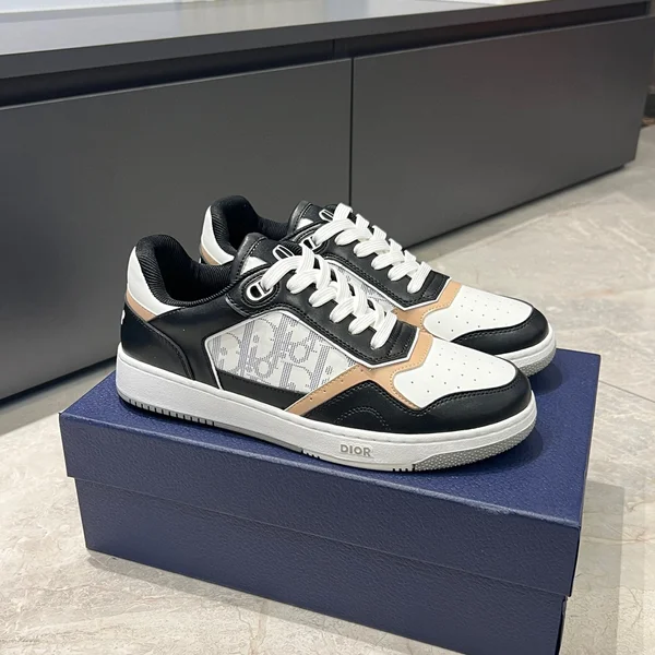ディオール 靴スーパーコピー dior偽物 シューズ 激安通販