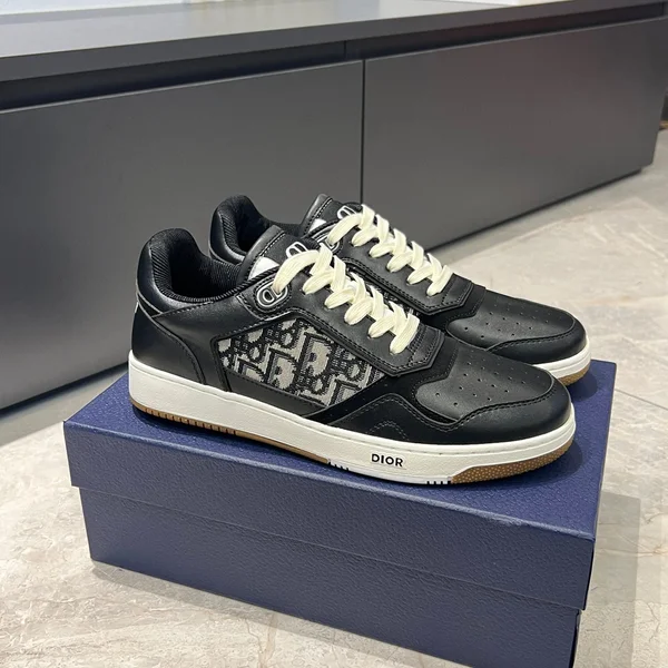 ディオール 靴スーパーコピー dior偽物 シューズ 激安通販