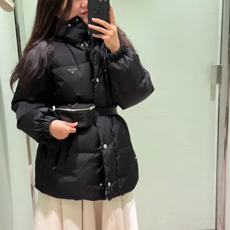 プラダ PRADA ダウンジャケット コピー服 激安通販