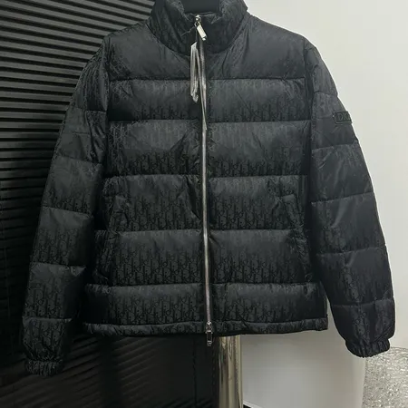 ディオール Dior N級品 ダウンジャケット スーパーコピー激安