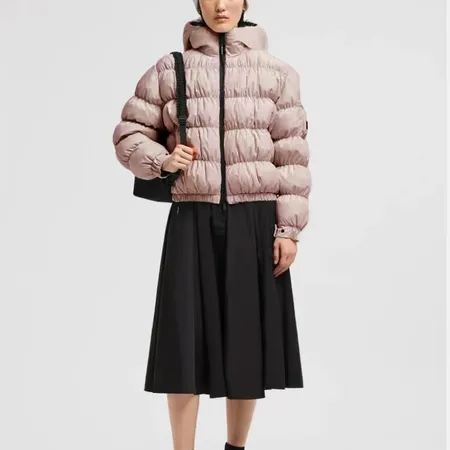 モンクレール moncler ダウンジャケット スーパーコピー全品送料無料