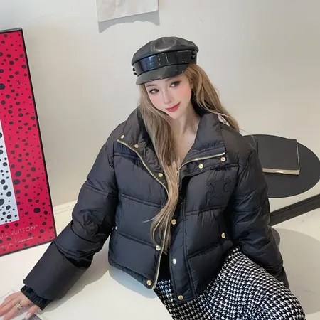 セリーヌ CELINE ダウンジャケット 偽物N級品 激安