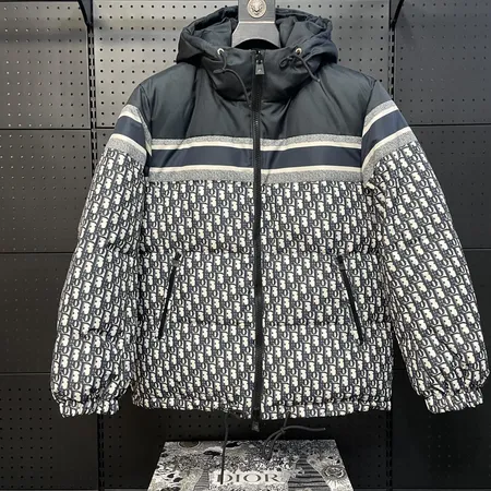 ディオール Dior N級品 ダウンジャケット スーパーコピー激安