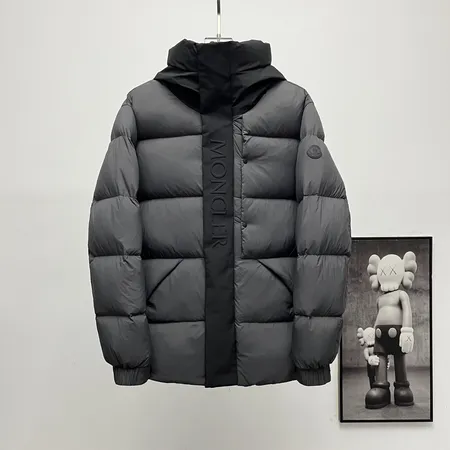 モンクレール moncler ダウン ジャケット コピー激安通販