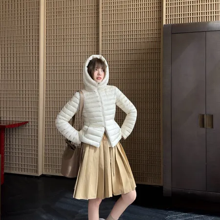 モンクレール moncler ダウン ジャケット コピー激安通販