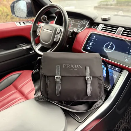 プラダバッグ メンズ メッセンジャーバッグ prada スーパーコピー 激安偽物