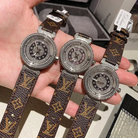 ルイヴィトン 腕時計 女性愛用 ブランドコピー LV 時計 おしゃれ 激安通販