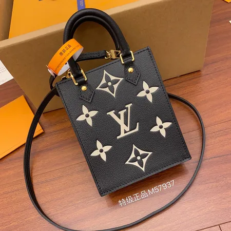 ルイヴィトン ショルダーバッグ かわいい