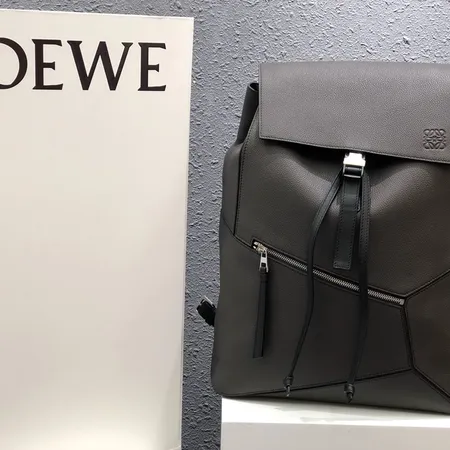 ロエベ偽物 バッグ LOEWE リュックサック スーパーコピー 激安通販 高品質