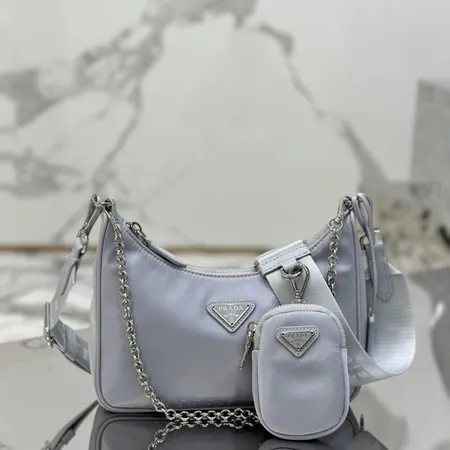 プラダ PRADA レディースバッグ 肩に斜め カバン ブランド スーパーコピー通販